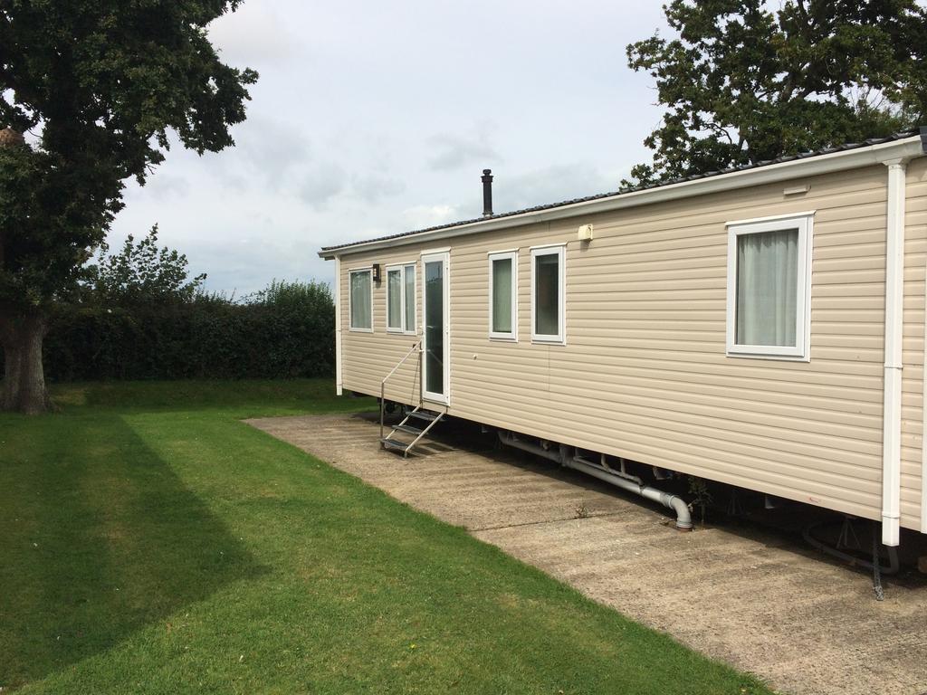 Orchards Holiday Park Cowes  Exterior photo